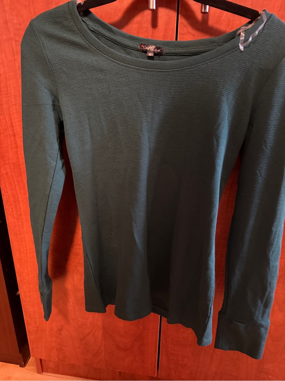 Splash Waffle-Knit Scoop Neck Top in Forest Green